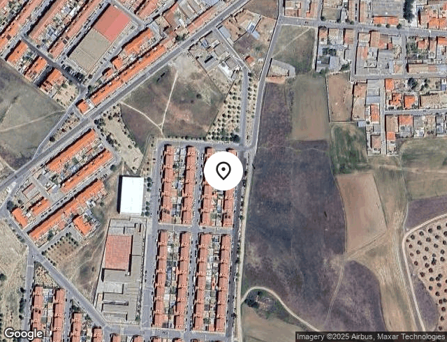 Chalet adosado en Calle Alferez D Aguir